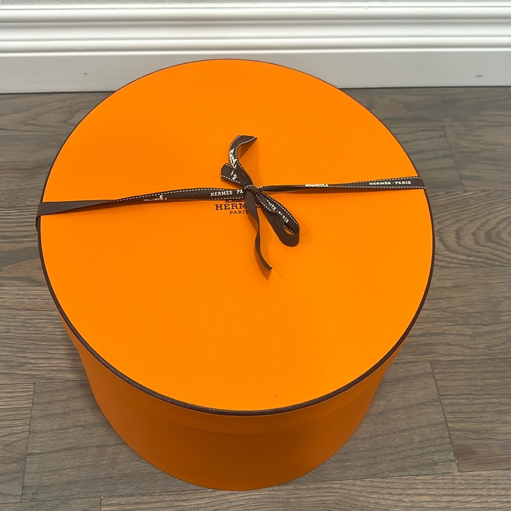 Authentic Hermes Hat Box/Storage Box/Gift Box + Large Hermes Carrier Bag.